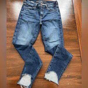 American Eagle Next Level Stretch Skinny Jeans Notched Raw Hem Size 4
